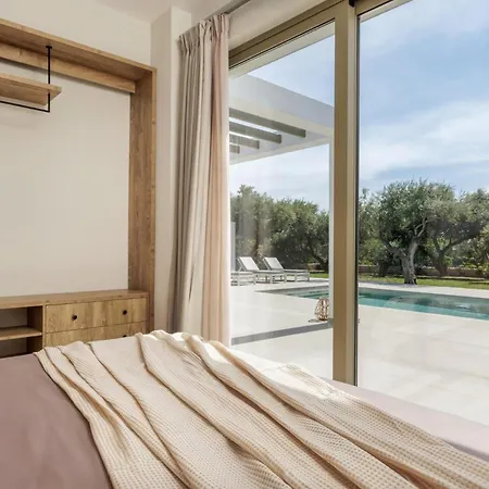 Villa Metis By Vintage Travel *