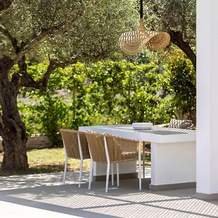 Metis By Vintage Travel Zakynthos Town