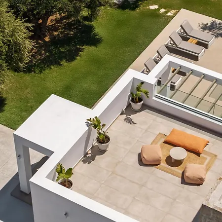 Metis By Vintage Travel Villa